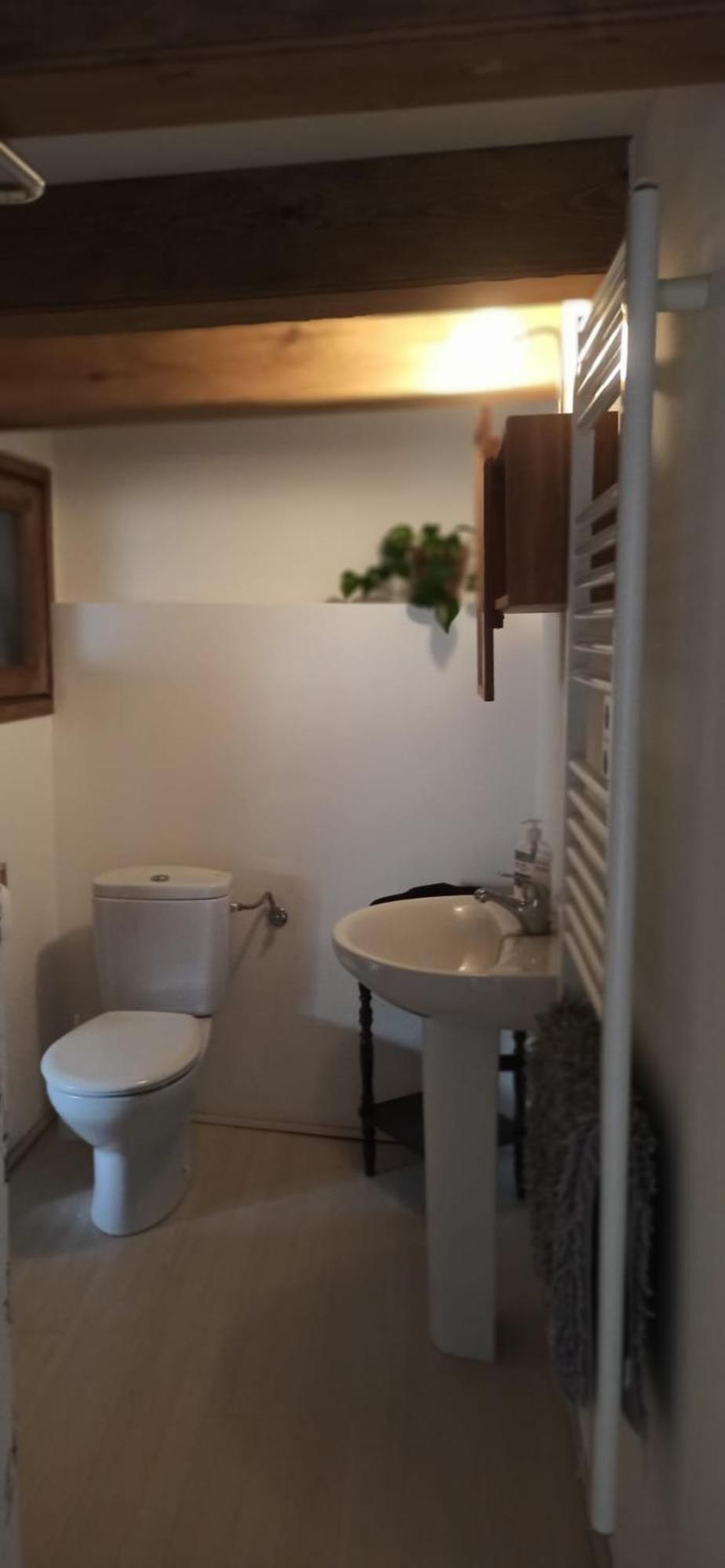 Alojamiento Compartido Cantroncxic San Pedro de Torelló Extérieur photo
